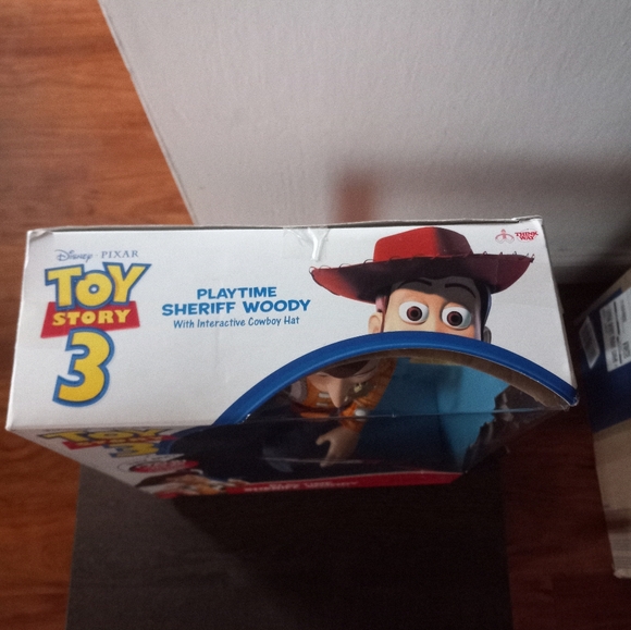 Disney Pixar Toy Story 3 Plaitime Sheriff Woody New In Box - Picture 3 of 11